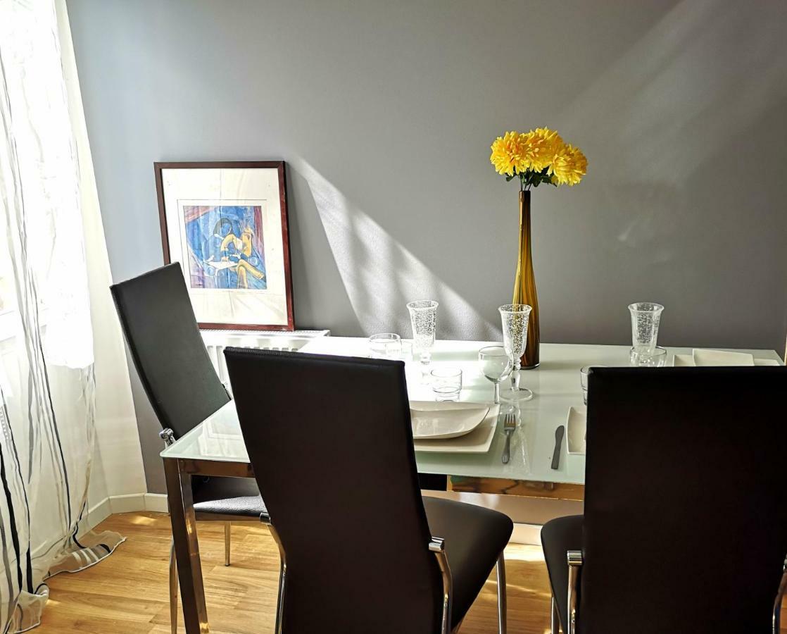 Beachside Appartement In Center Of Cannes Bagian luar foto