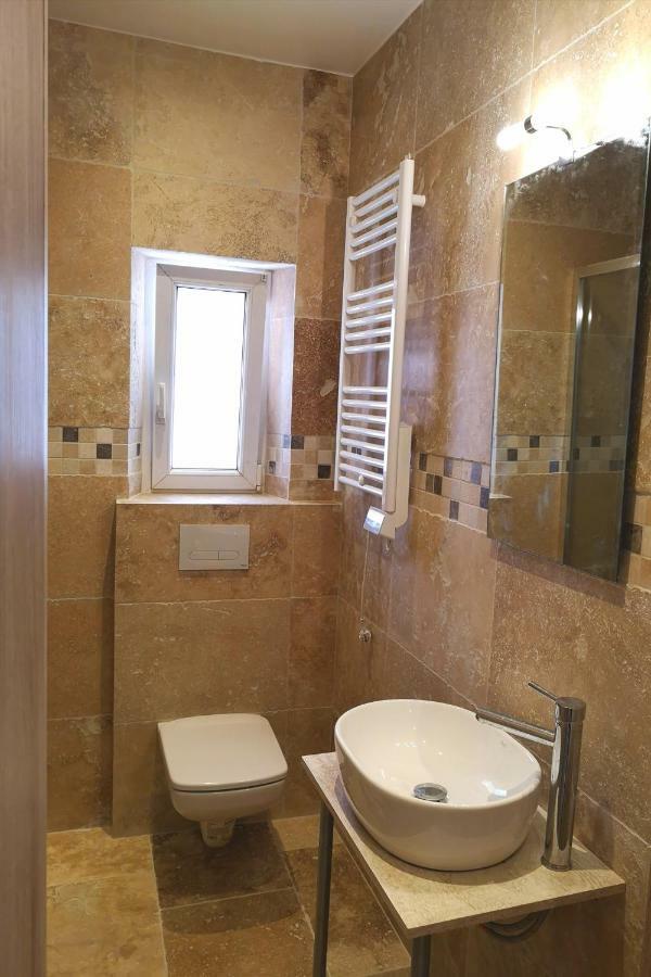 Beachside Appartement In Center Of Cannes Bagian luar foto